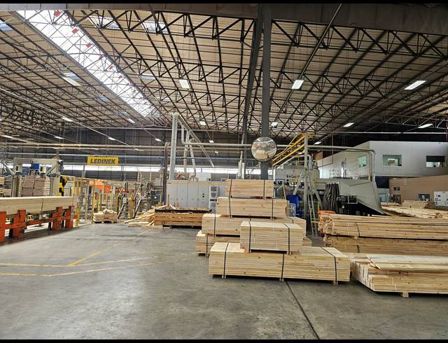 10,542M² FACTORY FOR SALE IN KLIPRIVIER